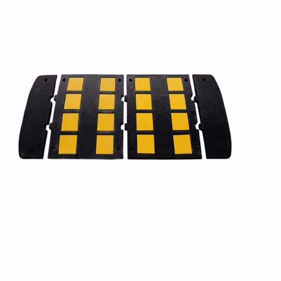 Weatherproof Reflective Visual Rubber Speed Hump Rubber Road Speed Breaker Traffic Safety Bump